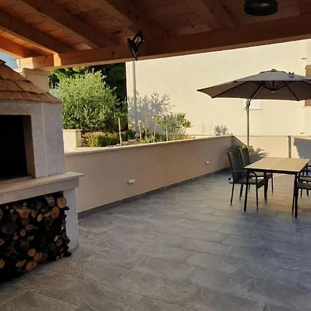 Appartement With A Parking Space Bol, Brac - 18358 Bol